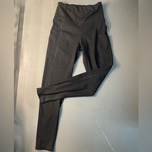 american eagle leggings!